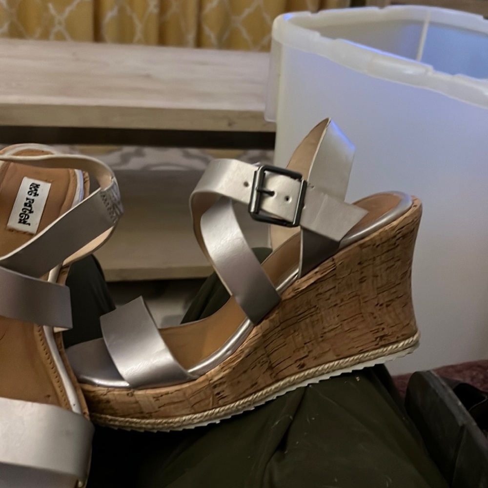Not rated wedge sandals size 8